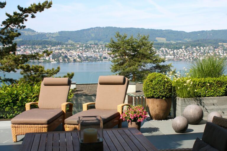 Terrasse mit Seeblick Zürich